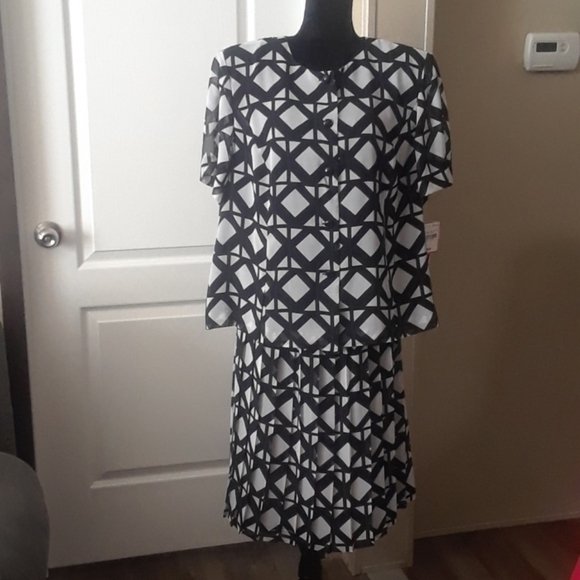 𝅺leslie Fay 2 Piece Garment Size 20W - Picture 1 of 11